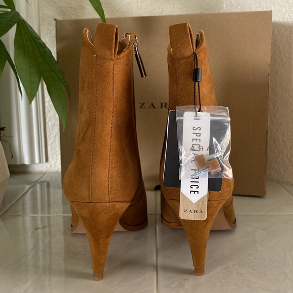 Zara Trafaluc heeled leather ankle booties - Picture 2 of 10
